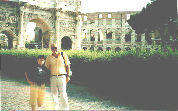 Antolín Dávila con su hijo